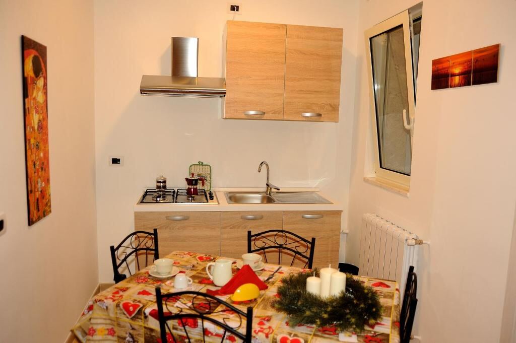 La Dolce Notte - cucina privata e zona pranzo